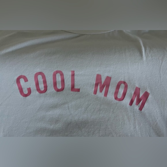 Cool Mom Tee Sz L Excellent condition - Picture 3 of 5